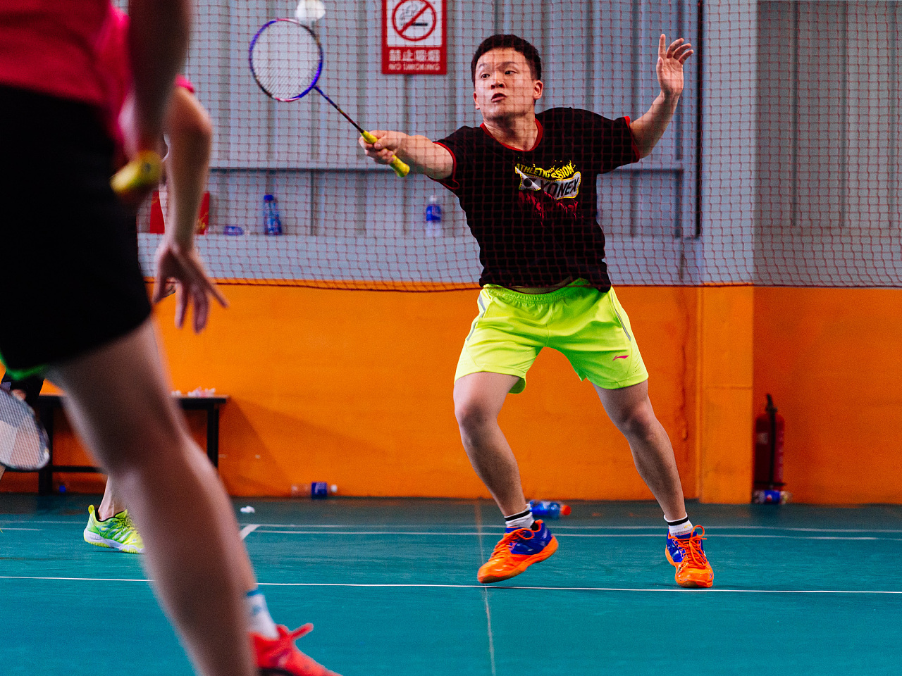 形般出现在 形般出现在