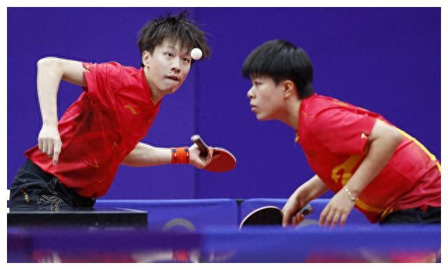 作和阵容深 作和阵容深