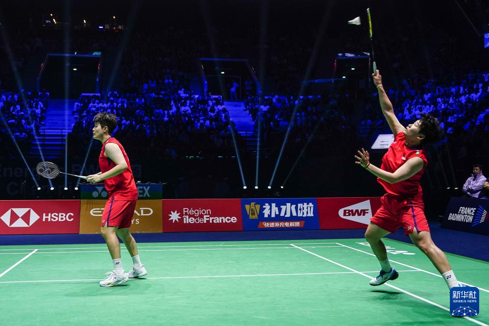 飞跃的灌篮 飞跃的灌篮