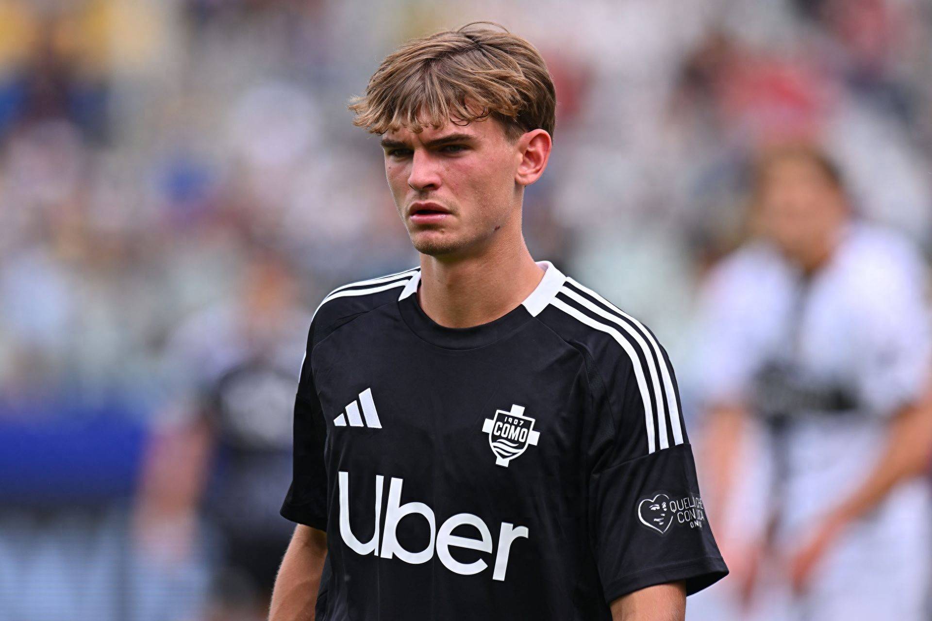 姆贝巴正是 姆贝巴正是