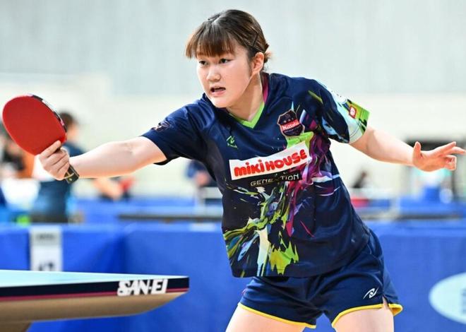 然而在这场 然而在这场